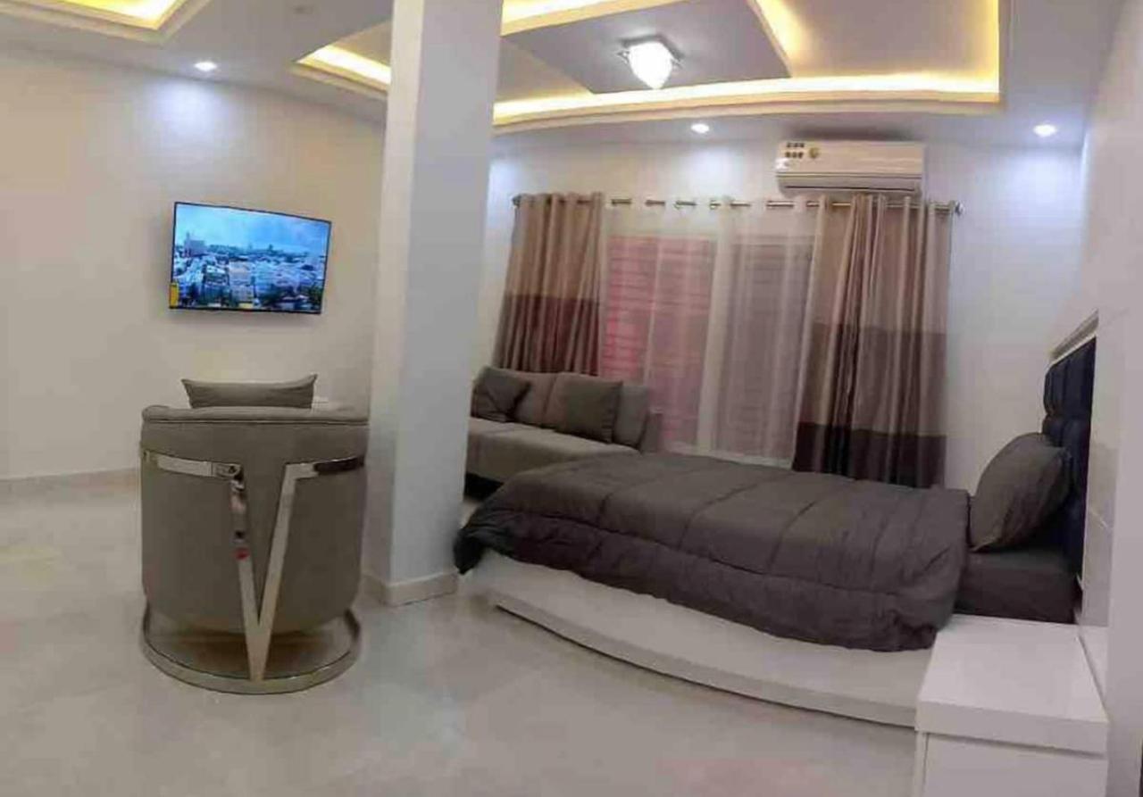 Appartement Luxe Idealement Situe A Dakar Exterior photo